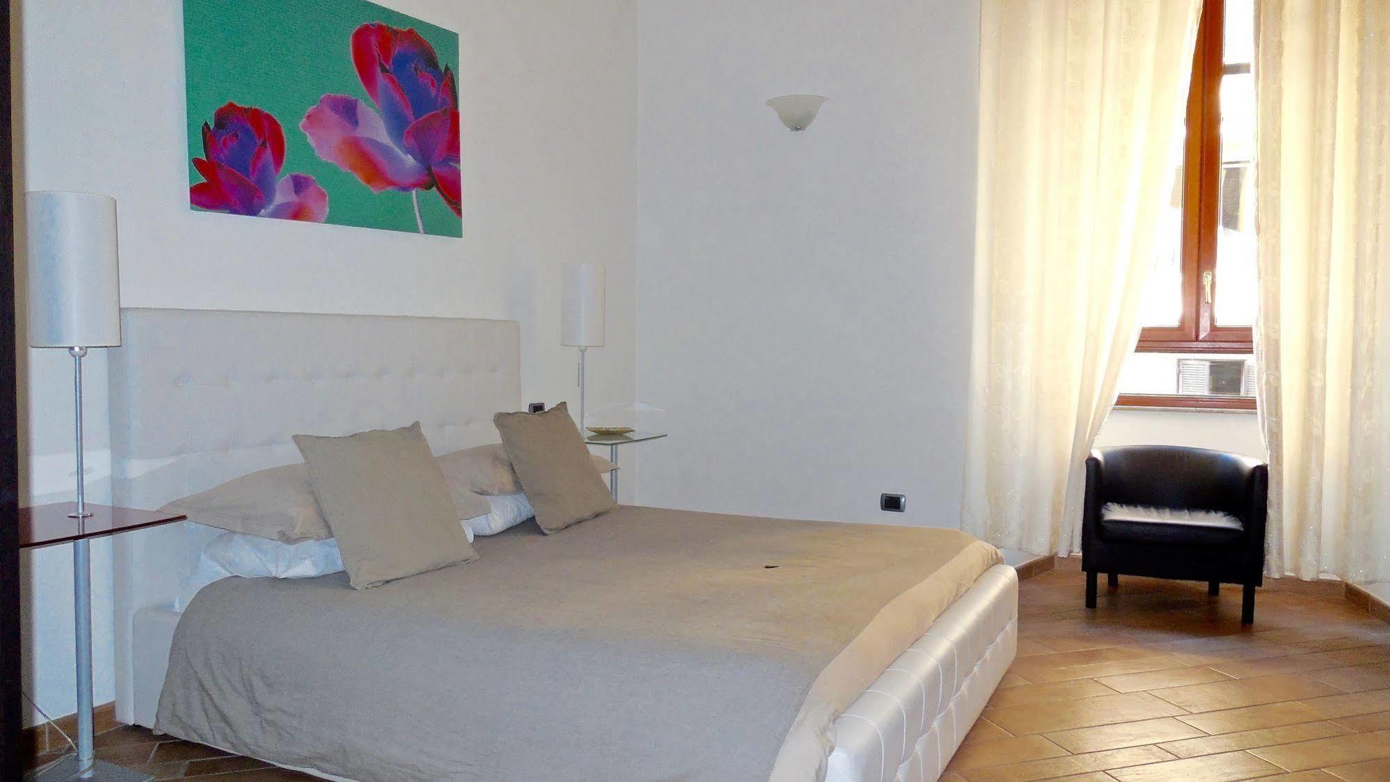 Tridente Rooms โรม ภายนอก รูปภาพ