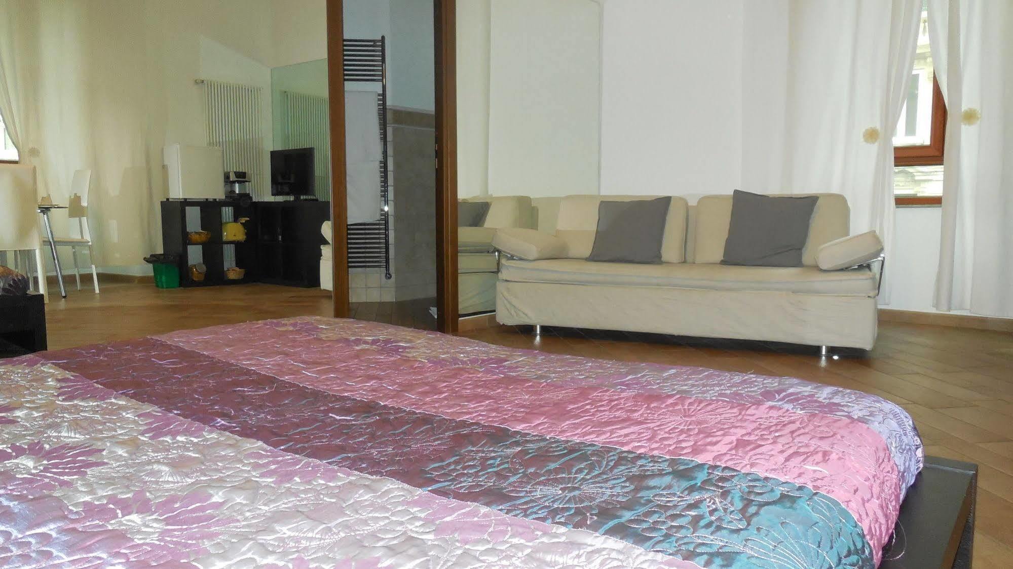 Tridente Rooms โรม ภายนอก รูปภาพ