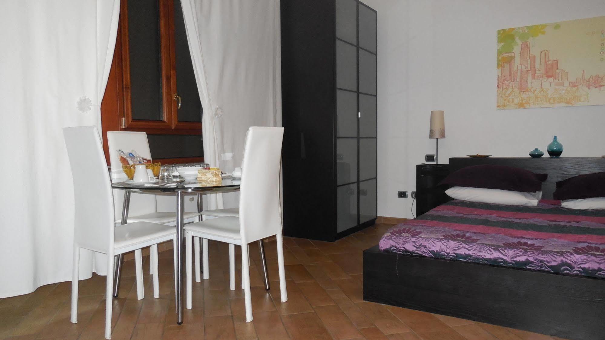 Tridente Rooms โรม ภายนอก รูปภาพ